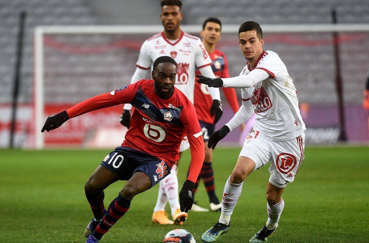 体育印第安维尔斯赛：拉杜卡努遭逆转出局