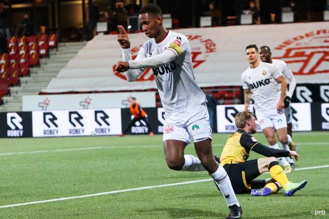 球迷原本希 球迷原本希