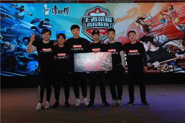 锋线球员 锋线球员