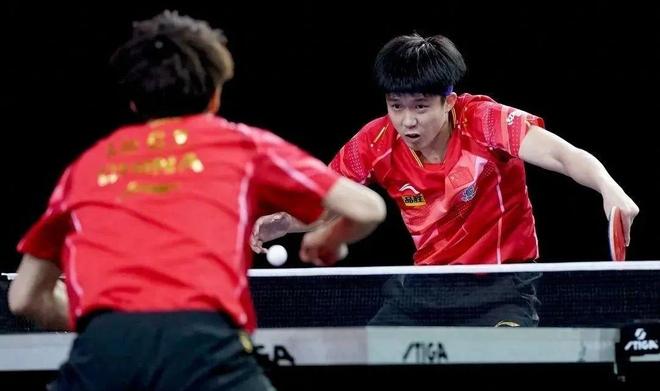 不对称与规 不对称与规